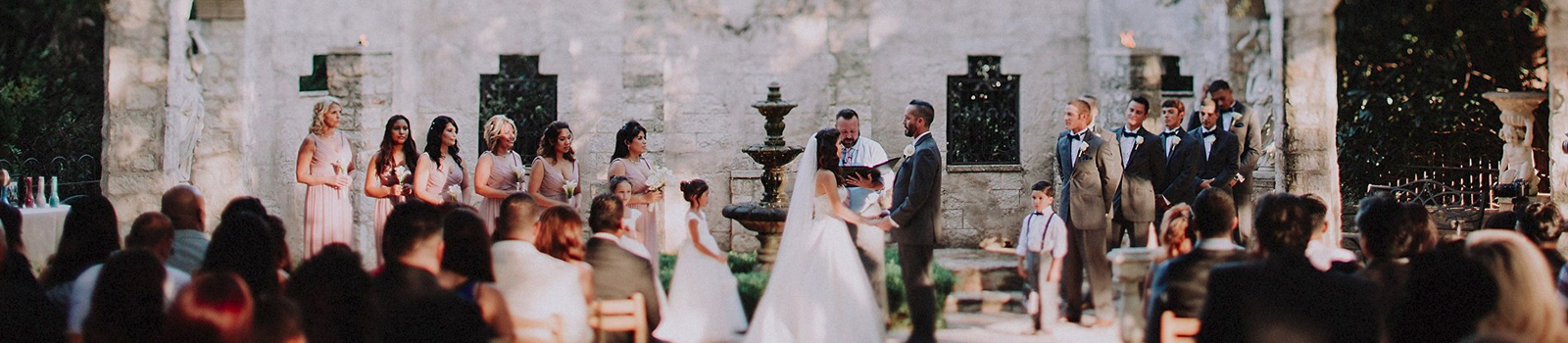 Austin Texas wedding officiant performing wedding ceremony