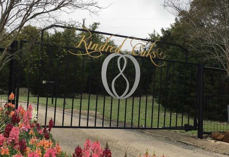 Austin Area Weddings Venue - Kindred Oaks